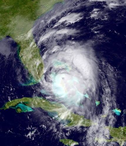Hurricane_10-06_Mathew_Equals-Energy-Of-10,000-Nuclear-Bombs
